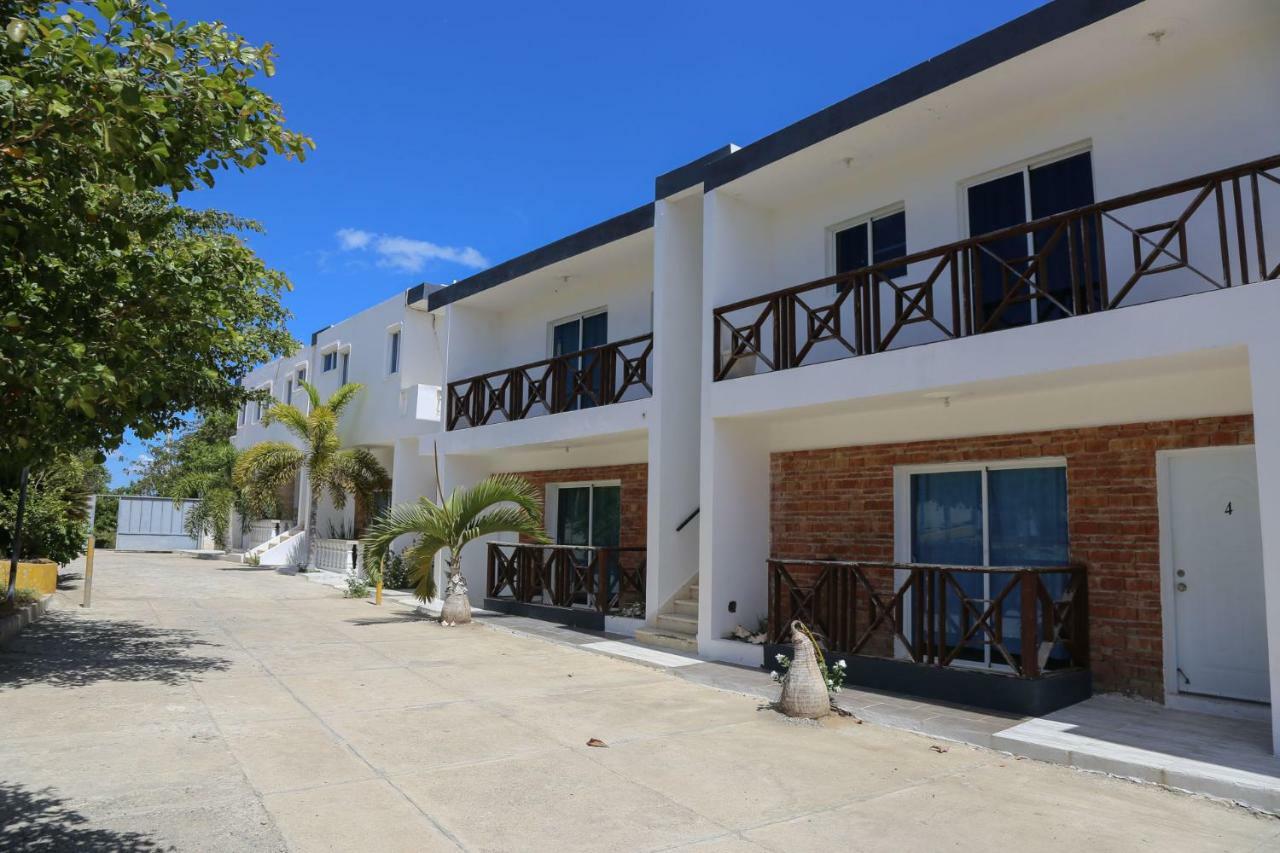 Ensenada Resort Пунта Русиа Екстериор снимка